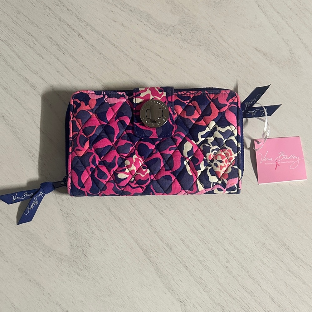 VERA BRADLEY VERA TURNLOCK WALLET KATALINA PINK BREAST CANCER FOUNDATION